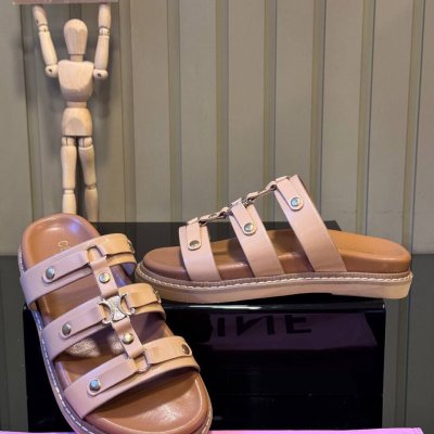 creny sandals
